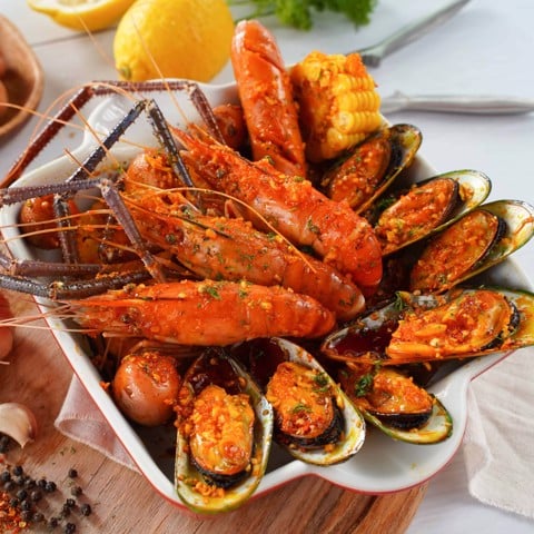 Hải Sản Sốt Cajun – Lobster Bay